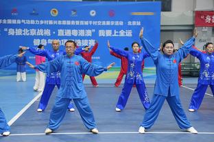 哈达迪INS：向效力了22年的国家队告别非常困难 祝伊朗男篮好运！